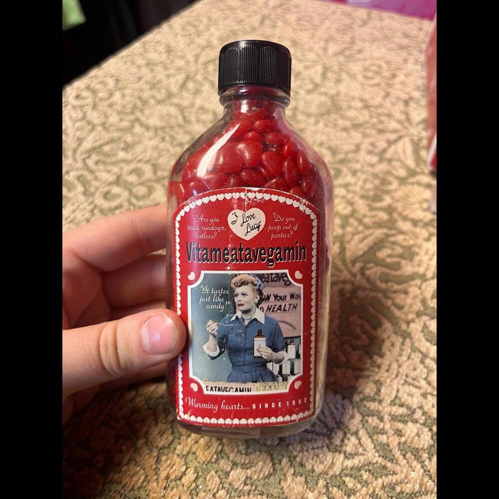 I Love Lucy Vitameatavegamin glass Bottle Desilu Memorabilia sealed‎